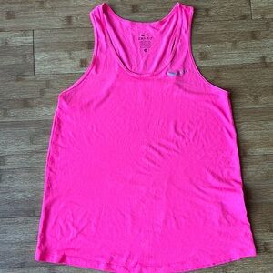 Nike DRI-FIT tank top in S hot pink